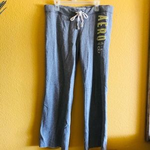 ✨ Aeropostale gray sweatpants EUC ✨
